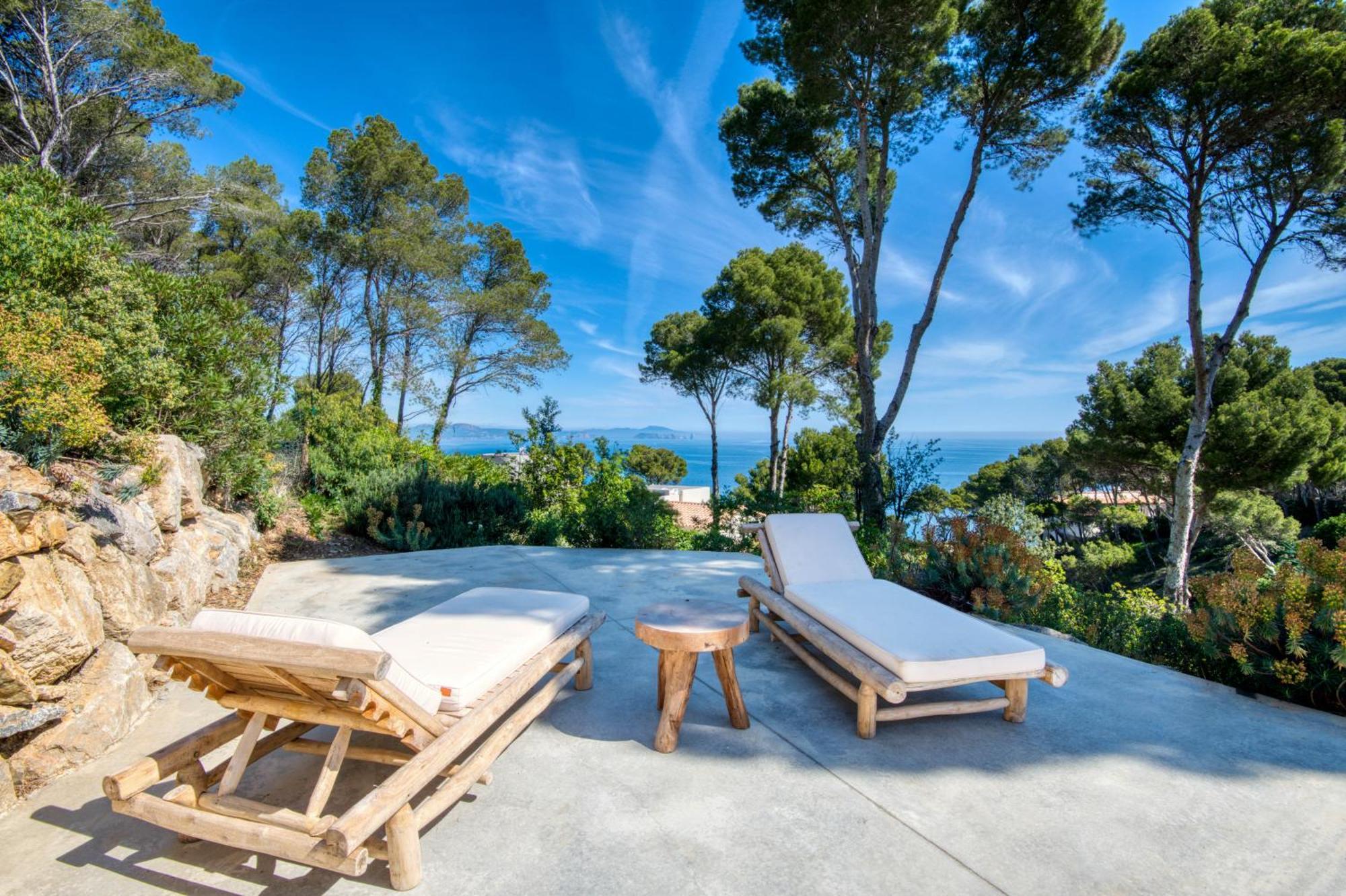 Lujosa Villa De Diseno Con Vistas A Sa Riera Begur Oda fotoğraf