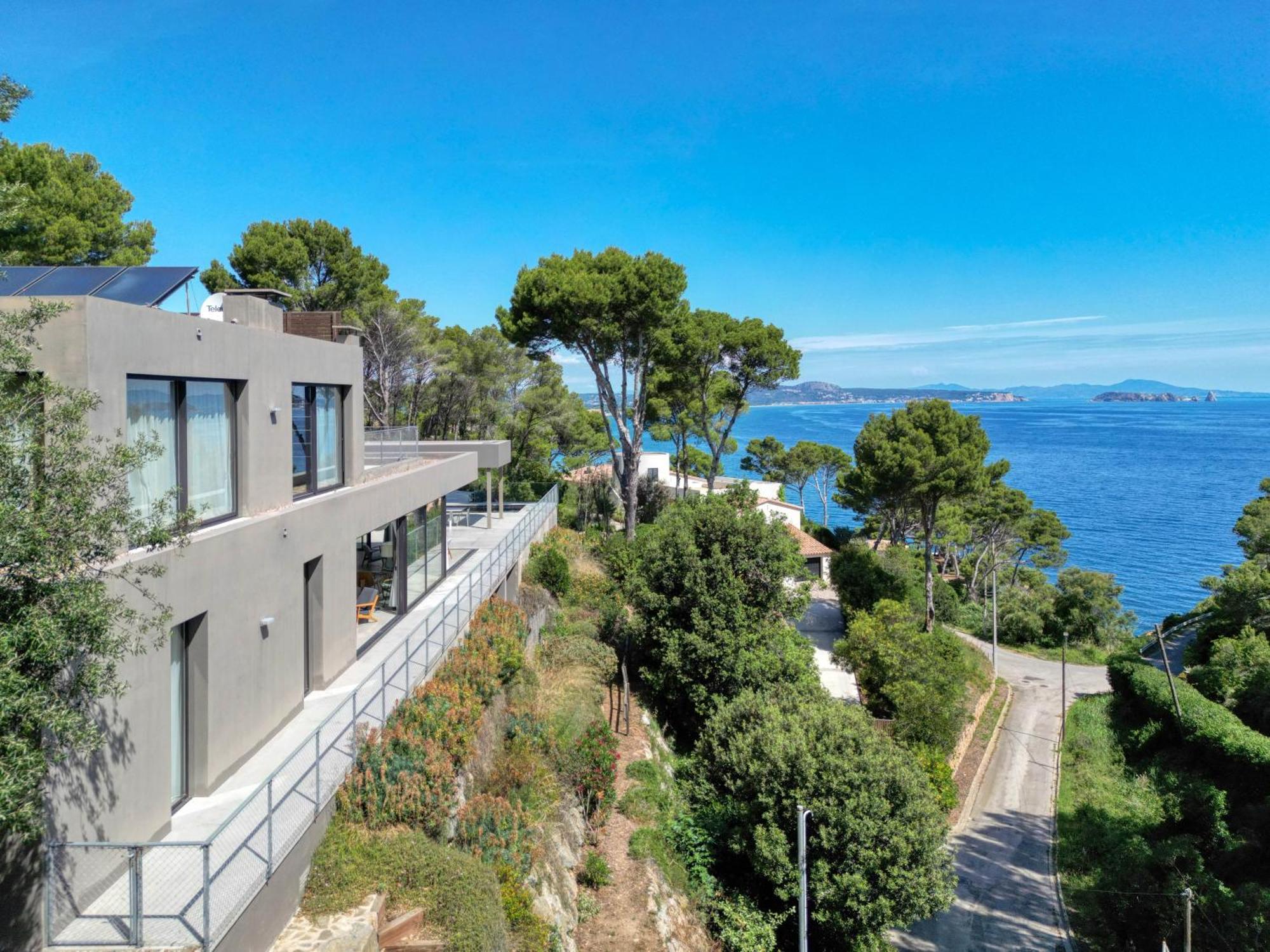 Lujosa Villa De Diseno Con Vistas A Sa Riera Begur Oda fotoğraf